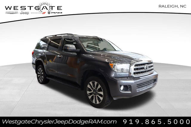 2016 Toyota Sequoia Platinum RWD photo