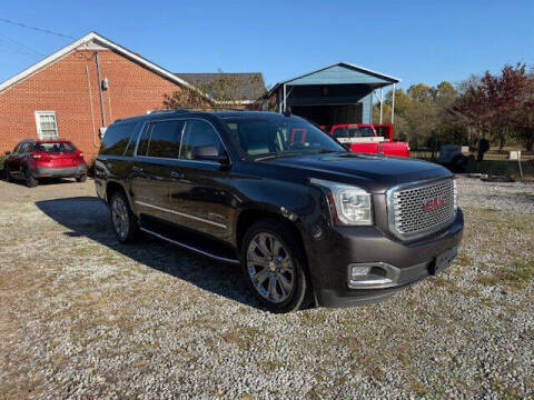 2016 GMC Yukon XL Denali 4WD photo