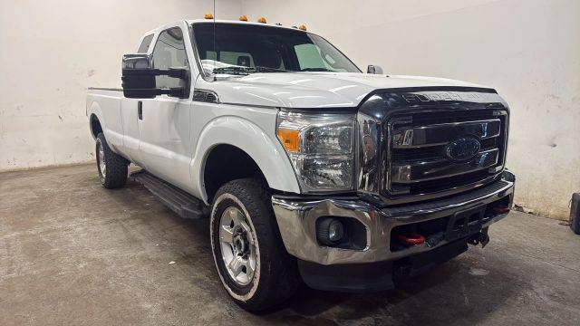 2016 Ford F-250 Super Duty XLT 4WD photo