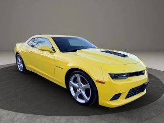 2015 Chevrolet Camaro SS RWD photo