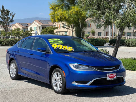 2015 Chrysler 200 Limited FWD photo