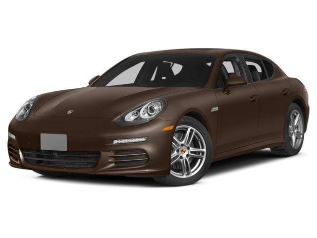 2016 Porsche Panamera 4 AWD photo