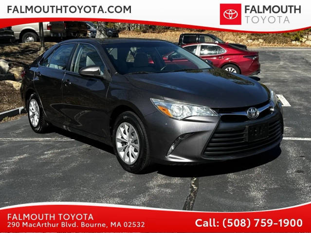 2016 Toyota Camry LE FWD photo