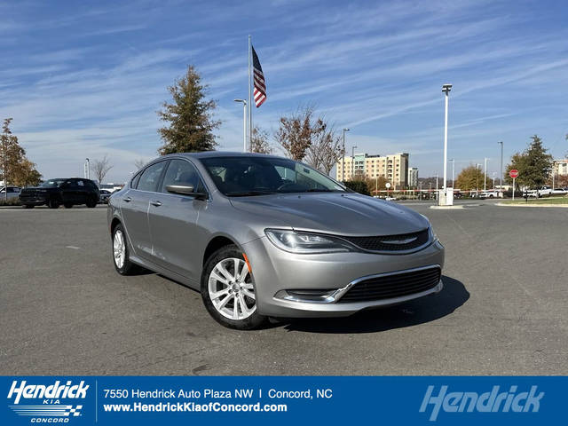 2016 Chrysler 200 Limited FWD photo