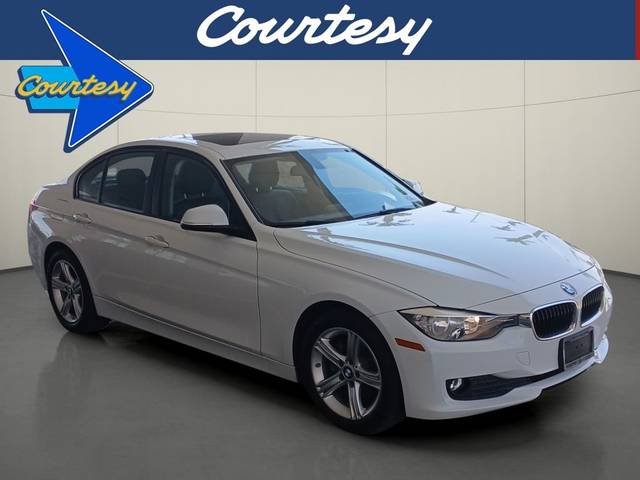 2015 BMW 3 Series 320i xDrive AWD photo