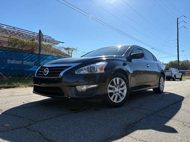 2015 Nissan Altima 2.5 FWD photo