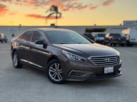 2015 Hyundai Sonata 2.4L SE FWD photo