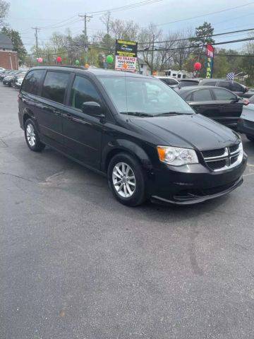 2015 Dodge Grand Caravan SXT FWD photo