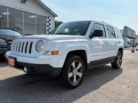 2016 Jeep Patriot High Altitude Edition 4WD photo