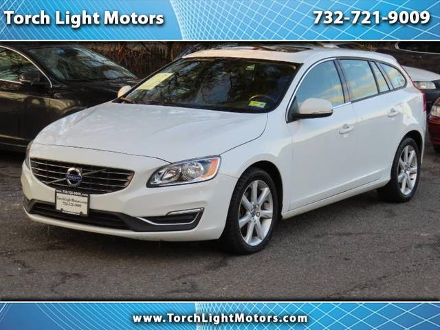 2016 Volvo V60 T5 Drive-E FWD photo