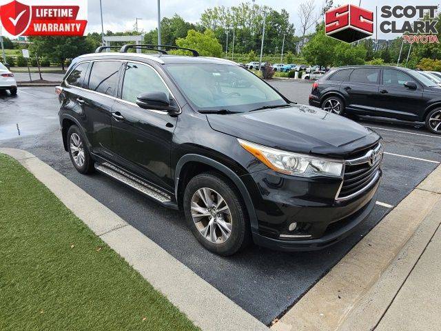 2015 Toyota Highlander XLE AWD photo