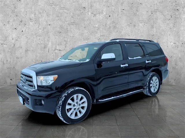 2016 Toyota Sequoia Platinum 4WD photo