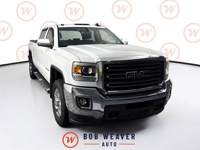 2015 GMC Sierra 2500HD SLE 4WD photo