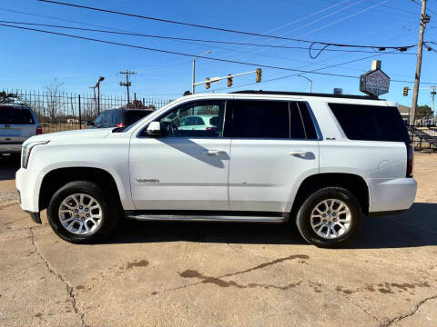 2015 GMC Yukon SLE 4WD photo