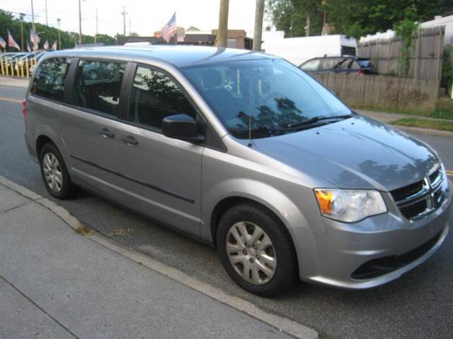 2016 Dodge Grand Caravan American Value Pkg FWD photo
