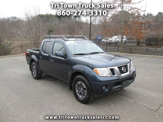 2015 Nissan Frontier PRO-4X 4WD photo