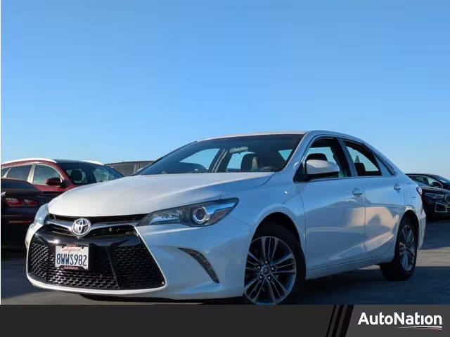 2016 Toyota Camry SE FWD photo