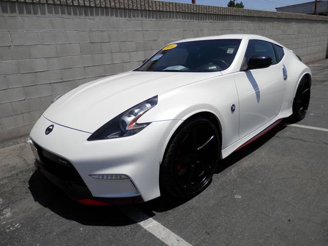 2016 Nissan 370Z NISMO Tech RWD photo