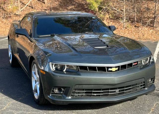 2015 Chevrolet Camaro SS RWD photo