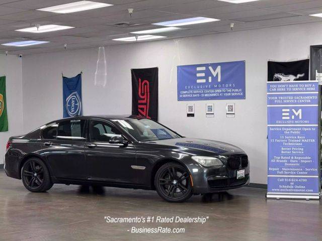 2015 BMW 7 Series 740i RWD photo