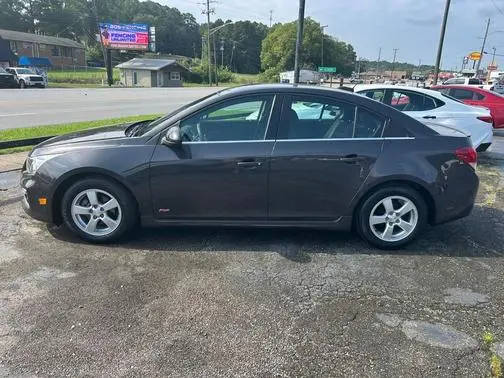 2016 Chevrolet Cruze LT FWD photo