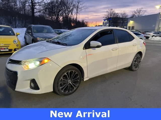 2016 Toyota Corolla S Plus FWD photo