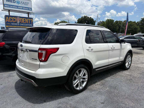 2016 Ford Explorer XLT FWD photo