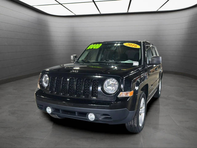 2016 Jeep Patriot Latitude FWD photo