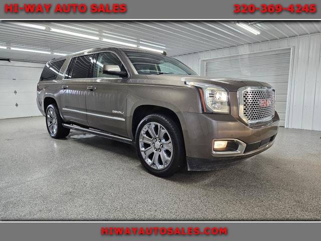 2016 GMC Yukon XL Denali 4WD photo