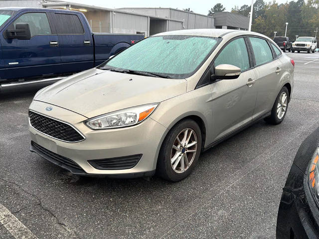 2016 Ford Focus SE FWD photo