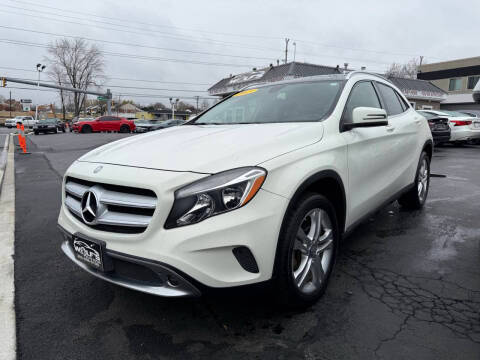 2015 Mercedes-Benz GLA-Class GLA 250 AWD photo