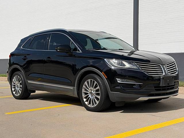 2016 Lincoln MKC Reserve FWD photo