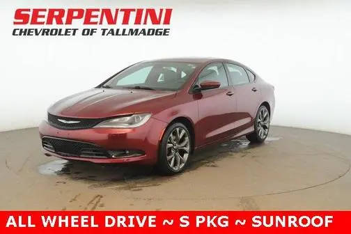 2015 Chrysler 200 S AWD photo