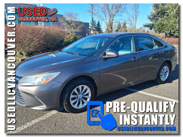 2016 Toyota Camry LE FWD photo