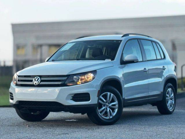 2016 Volkswagen Tiguan SE FWD photo
