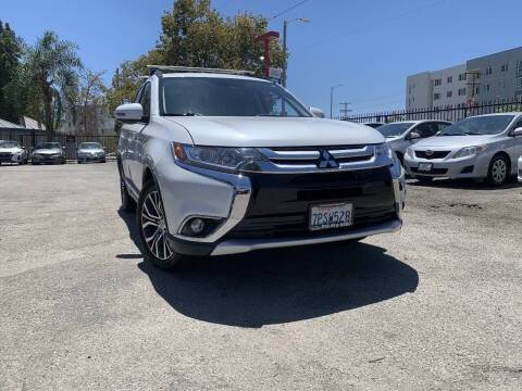 2016 Mitsubishi Outlander SE 4WD photo