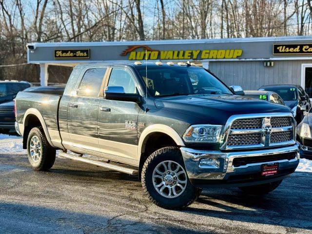 2015 Ram 3500 Laramie 4WD photo