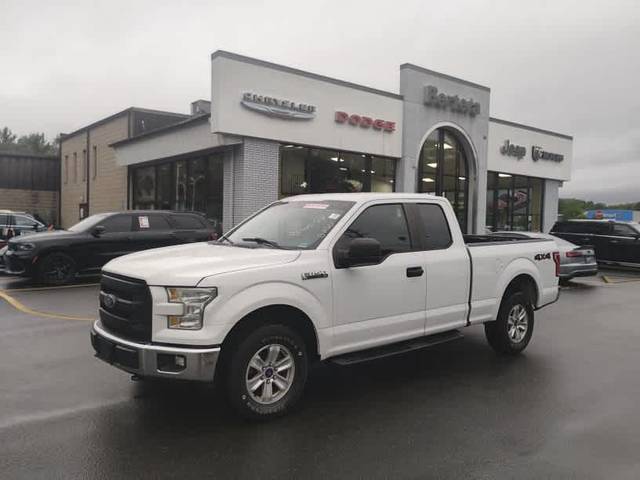 2015 Ford F-150 XL 4WD photo