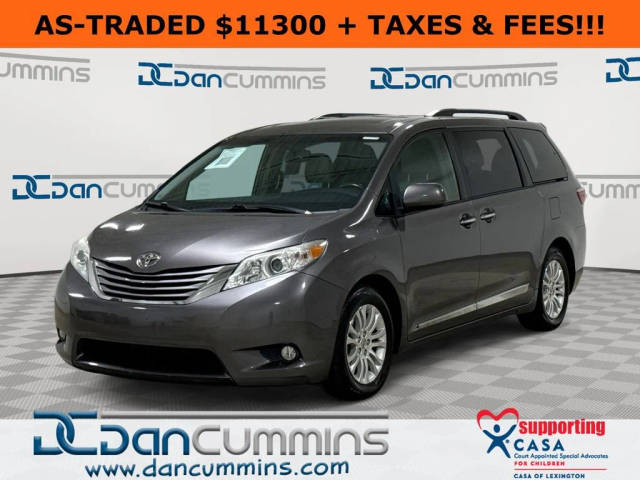 2015 Toyota Sienna XLE Premium FWD photo