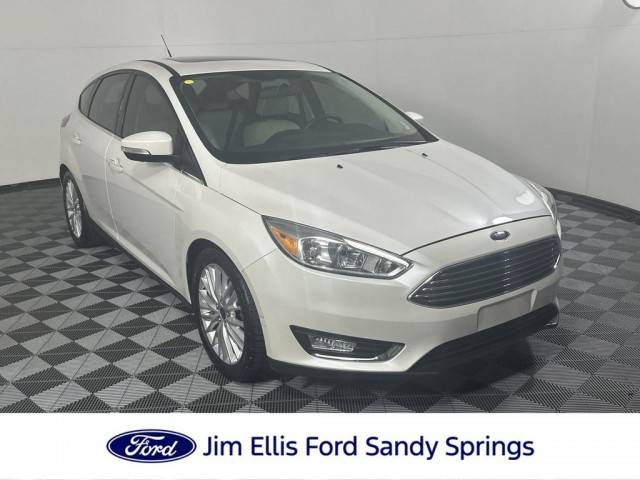 2015 Ford Focus Titanium FWD photo