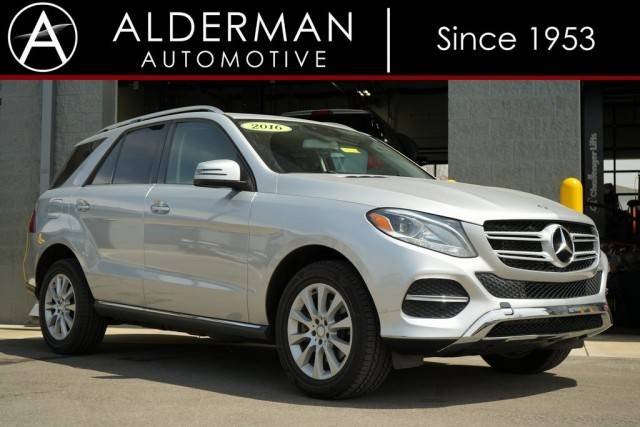 2016 Mercedes-Benz GLE-Class GLE 300d AWD photo