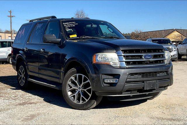 2016 Ford Expedition XLT RWD photo