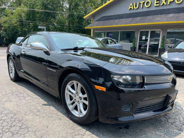 2015 Chevrolet Camaro LS RWD photo