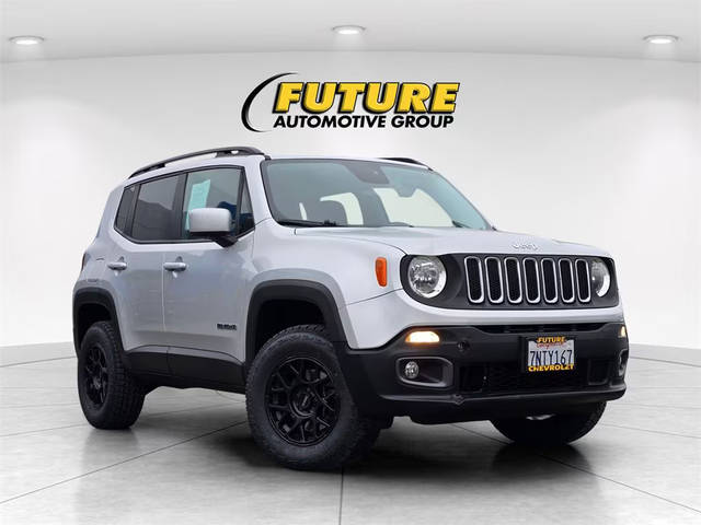2015 Jeep Renegade Latitude 4WD photo