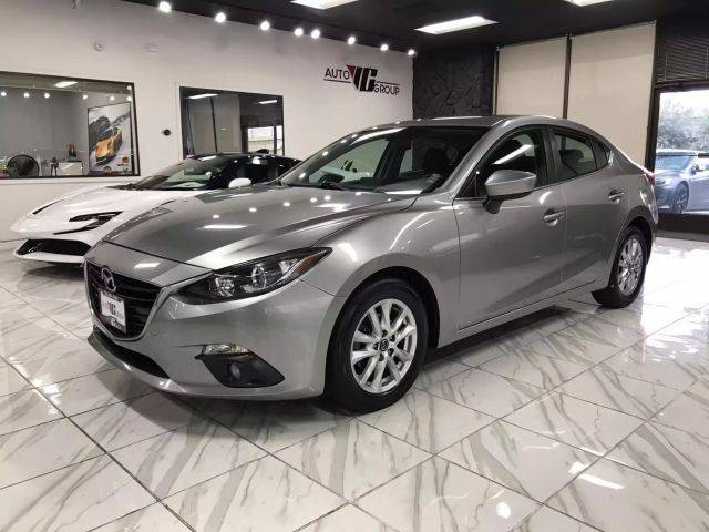 2015 Mazda 3 i Touring FWD photo