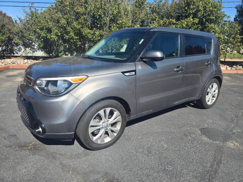 2016 Kia Soul + FWD photo