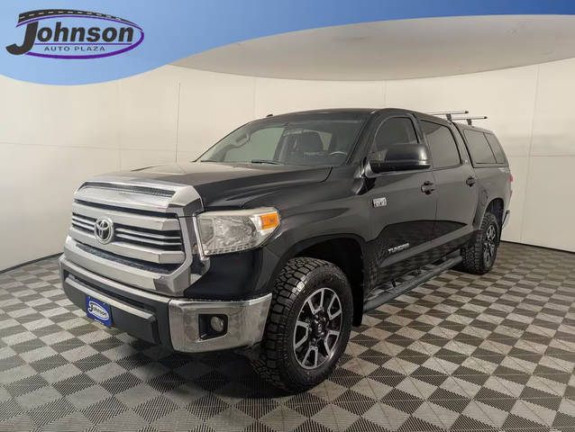 2016 Toyota Tundra SR5 4WD photo