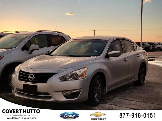 2015 Nissan Altima 2.5 S FWD photo