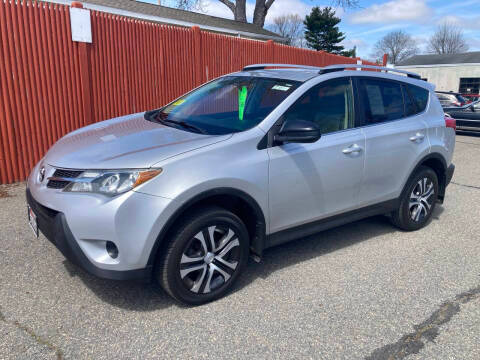2015 Toyota RAV4 LE AWD photo