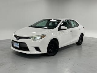 2016 Toyota Corolla LE FWD photo